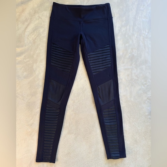 ALO Yoga Pants - ALO Yoga navy moto Leggings. Small